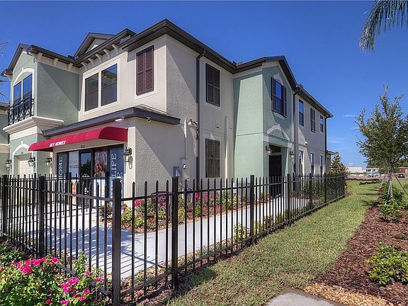 Located on 0301 in Westlake Townhomes in Tampa, FL