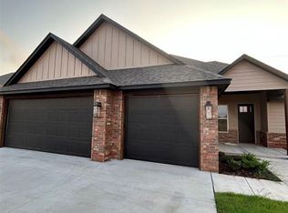 802 Manzano Dr, Norman, OK 73071