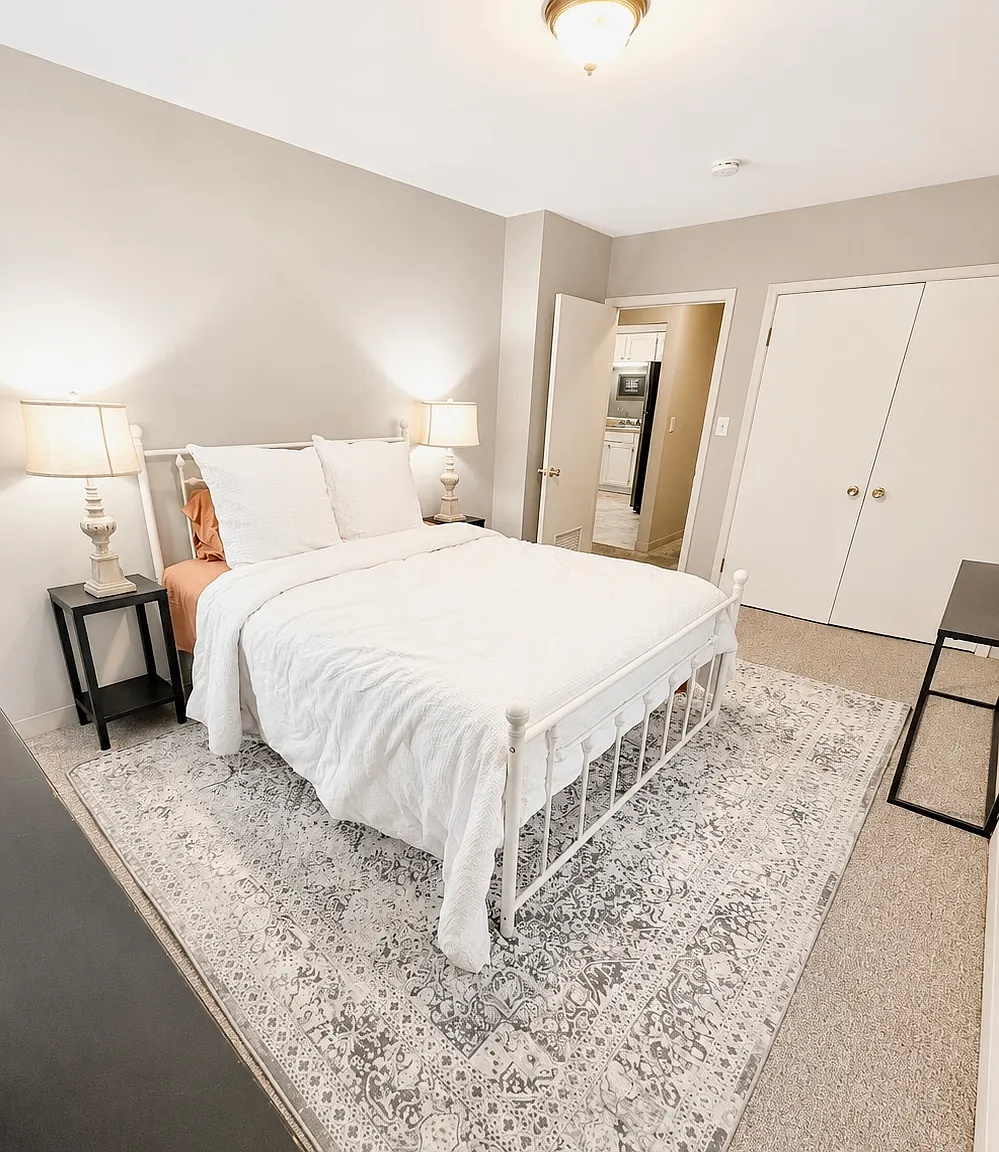 2 bed, 900 sqft, $1,400 — Photo 4