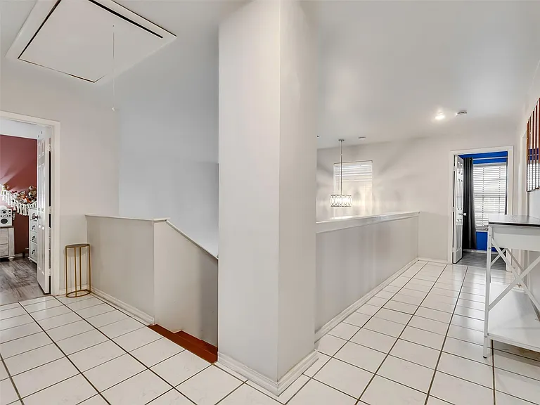 10027 Glenkirk Dr — Photo 16