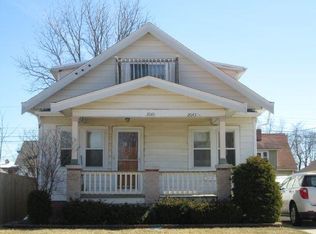 2045 Carlisle Ave, Racine, WI 53404