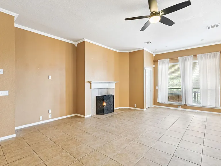 3527 Mendocino Park — Photo 5