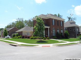 7024 Southgate Dr SE, Owens Cross Roads, AL 35763