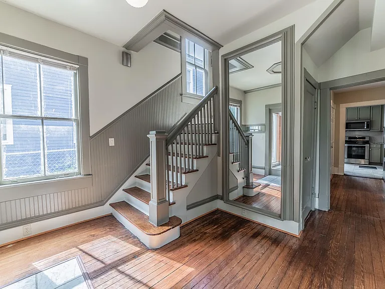 1220 E Duffy St — Photo 16