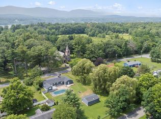 44 Woods Rd, Tivoli, NY 12583