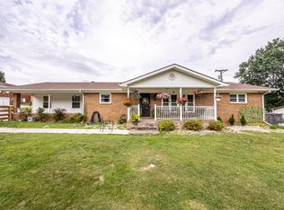 10 Joan St, Williamsburg, KY 40769