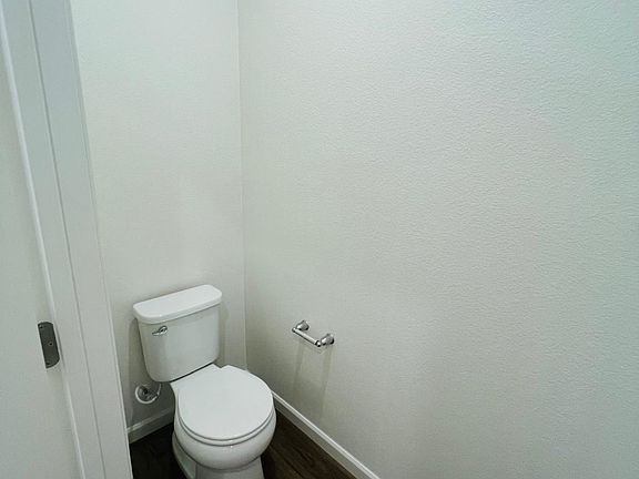 5th image of 2491 Bersano St