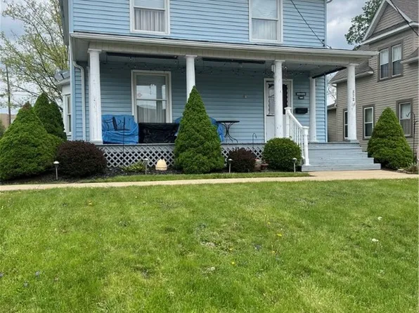 372 W North Ave, East Palestine, OH 44413