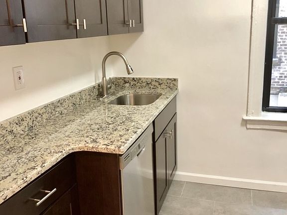 2nd image of 4414 47th Ave APT A3