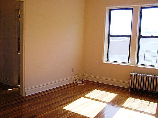 3rd image of 22-69 41st St #4D