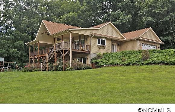 1st image of 385 Stepping Stone Ln
