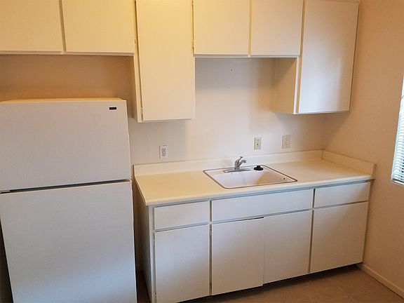 5th image of 2223 P St APT 5