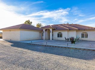 811 E Kendall Ave, Ridgecrest, CA 93555