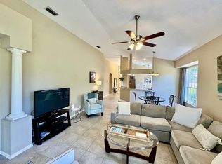 7330 Kensington Ct, University Park, FL 34201
