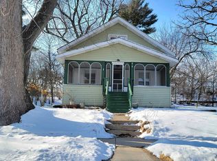 819 Summit St, Baraboo, WI 53913