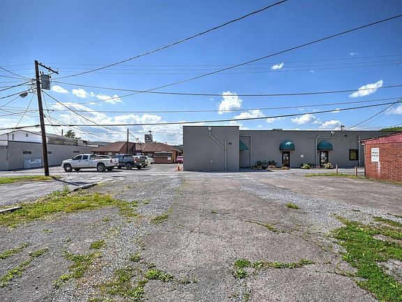 4th image of 430 Shelby St