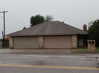6313 Holiday Ln, North Richland Hills, TX 76182