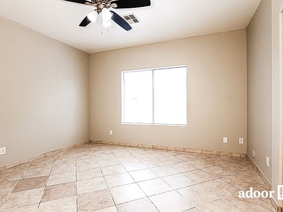 3rd image of 5261 N 42nd Dr