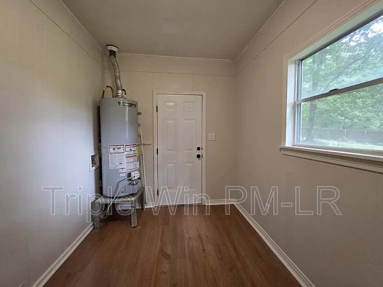 602 J K St — Photo 21