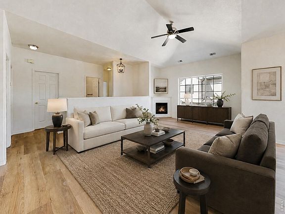4th image of 10720 Eliot Cir #204