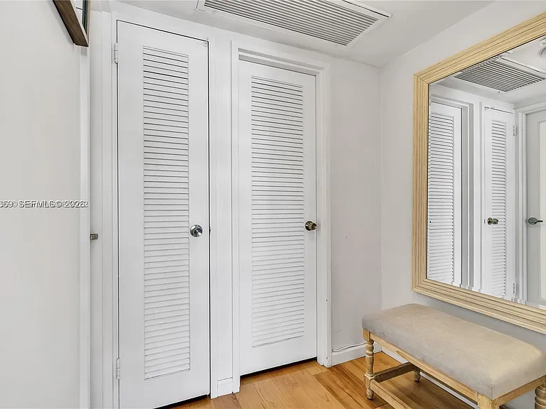 5700 Collins Ave #15D — Photo 14