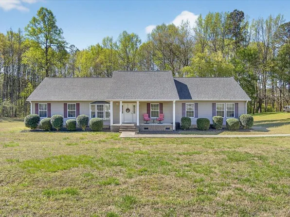 98 W Beverly Ln, Henderson, NC 27537