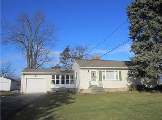 1049 Shoecraft Rd, Webster, NY 14580