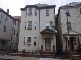 19 Armstrong St, Jamaica Plain, MA 02130
