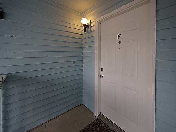 3rd image of 2011 Coldspring Dr #1006
