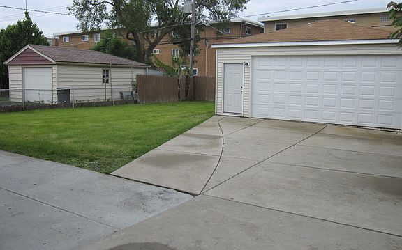 4th image of 4601 Kolze Ave