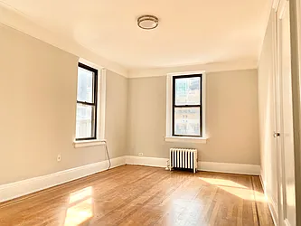 Rented by Arwell Realty