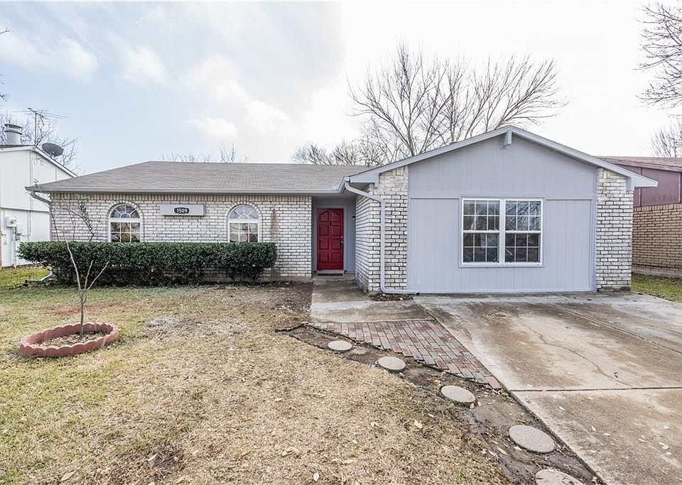 1509 California Trl, Grand Prairie, TX 75052 Zillow