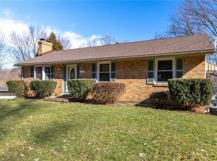 1364 Sharon Rd, Beaver, PA 15009