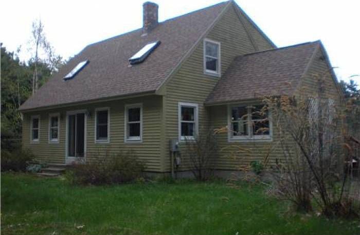2nd image of 21 Elliott Rd