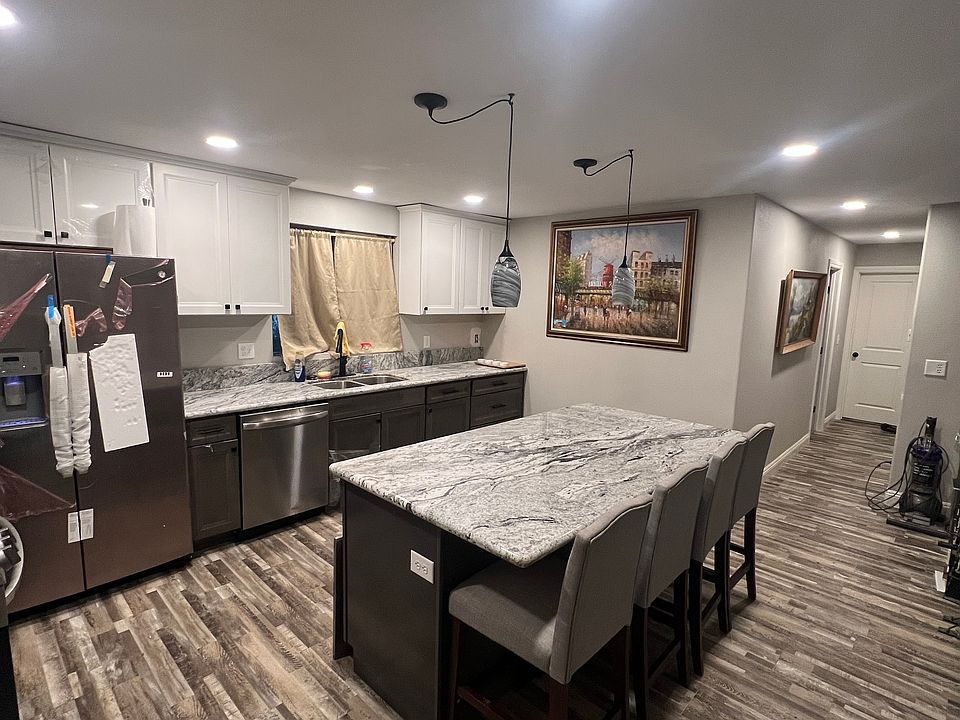 1st image of 20370 Guffy Ln
