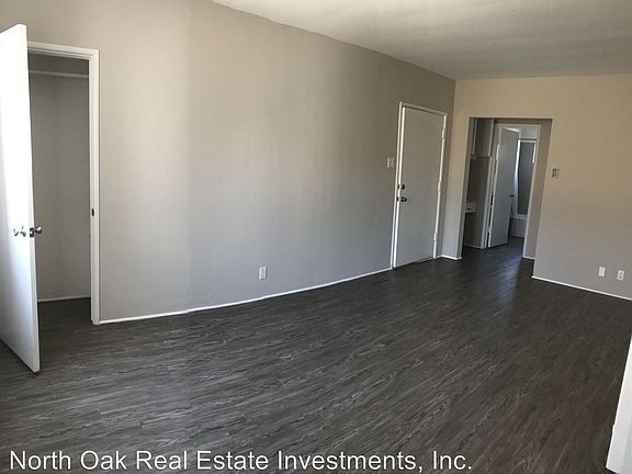 3rd image of 120 E Kelso St APT 2