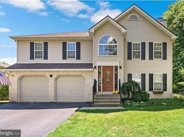 1709 33rd St SW, Allentown, PA 18103