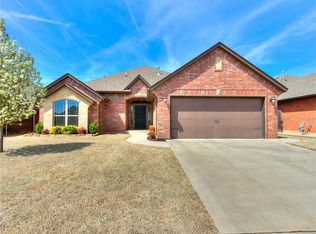 2101 Mark J Ave, Yukon, OK 73099