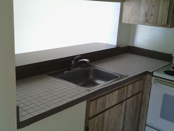 2nd image of 5213 Via Hacienda Cir Unit B208