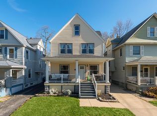 1337 Hall Ave, Lakewood, OH