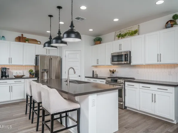 17633 W COLTER Street, Litchfield Park, AZ 85340