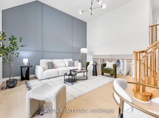 33 Brockdale St, Richmond Hill, ON L4E4W1