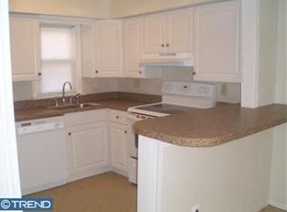 902 N Holland St #A, Lindenwold, NJ 08021