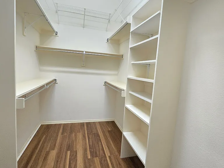 2421 Micarta Dr — Photo 14