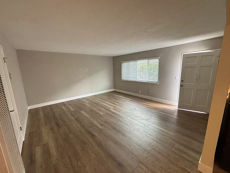 1172 Brace Ave #2 — Photo 15