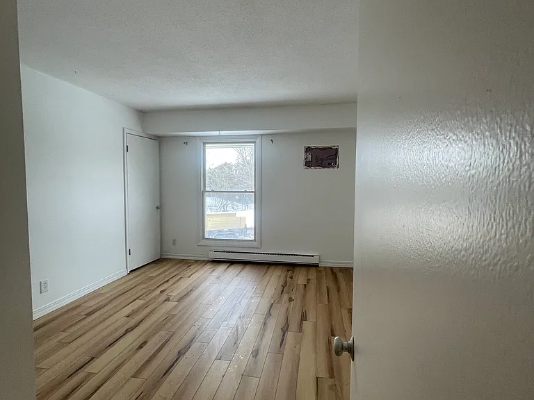 254 Ledgewood Cir #103 — Photo 18