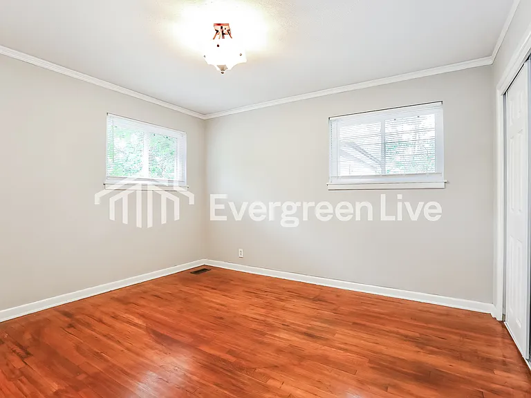 22 Glenmere Dr — Photo 13