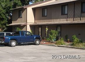 1st image of 71 Village Dr