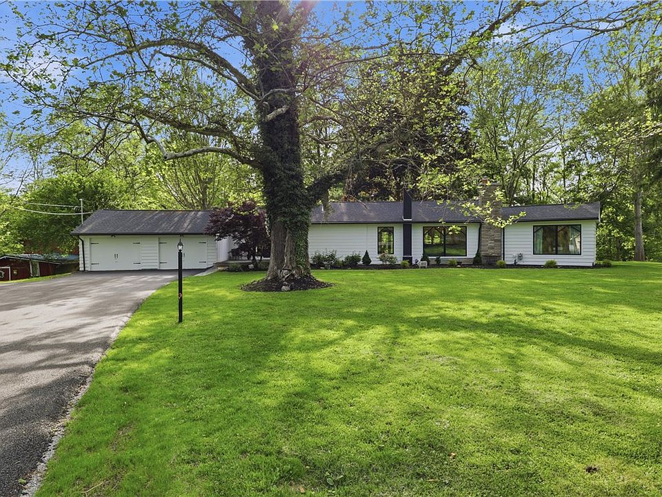 1st image of 364 Fisher Rd