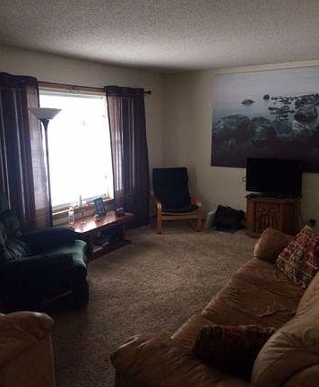 2nd image of 2049 Bordner Pl